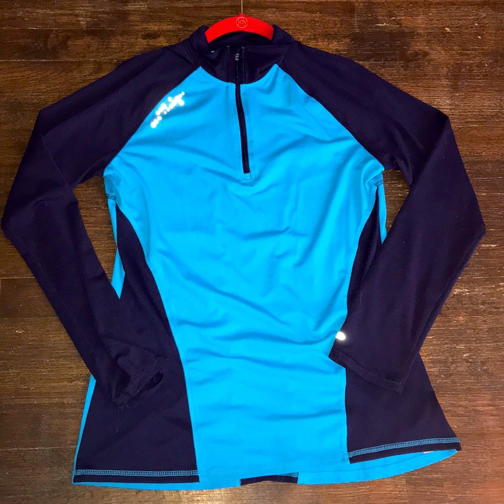 Super cute champion long sleeve shirt